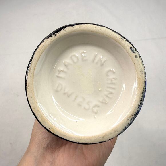 Vintage Blue Parrot Painted Ceramic Figural Vase - Picture 5 of 6